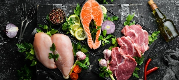 High-quality images of beef, chicken, seafood, and pork bundles.